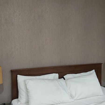 Hotel Daffodils Равалпинди Екстериор снимка