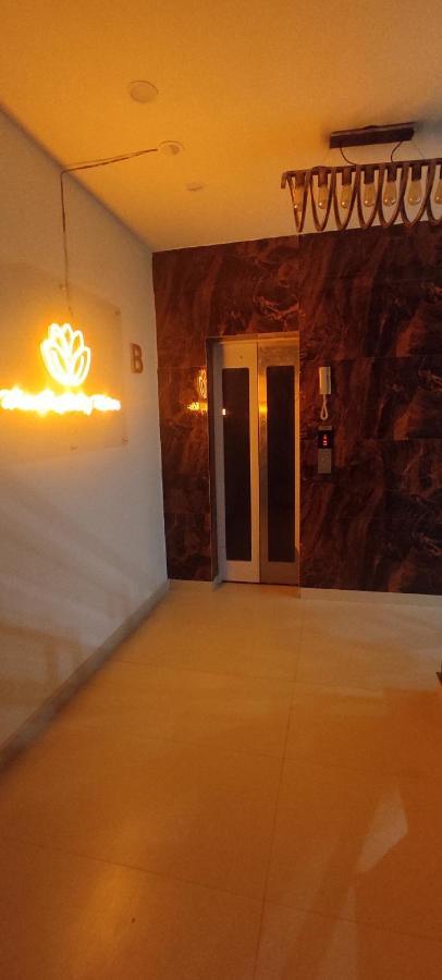 Hotel Daffodils Равалпинди Екстериор снимка