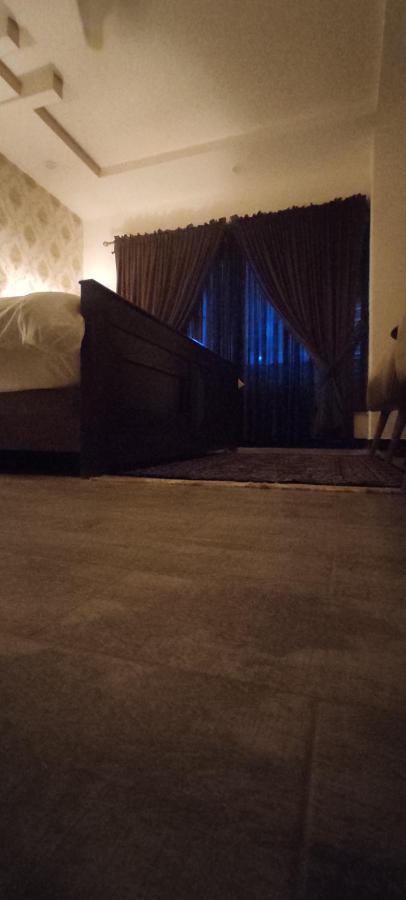 Hotel Daffodils Равалпинди Екстериор снимка