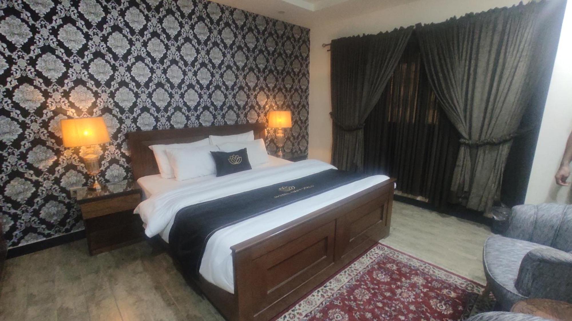 Hotel Daffodils Равалпинди Екстериор снимка