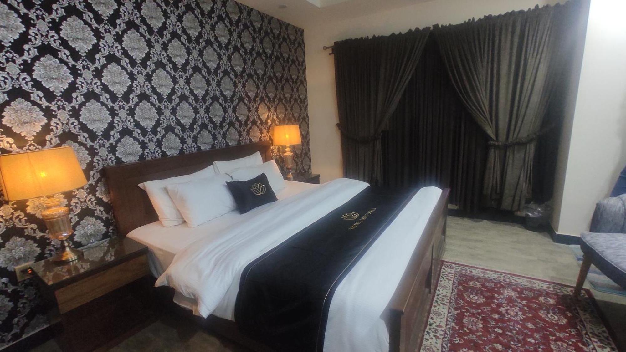 Hotel Daffodils Равалпинди Екстериор снимка