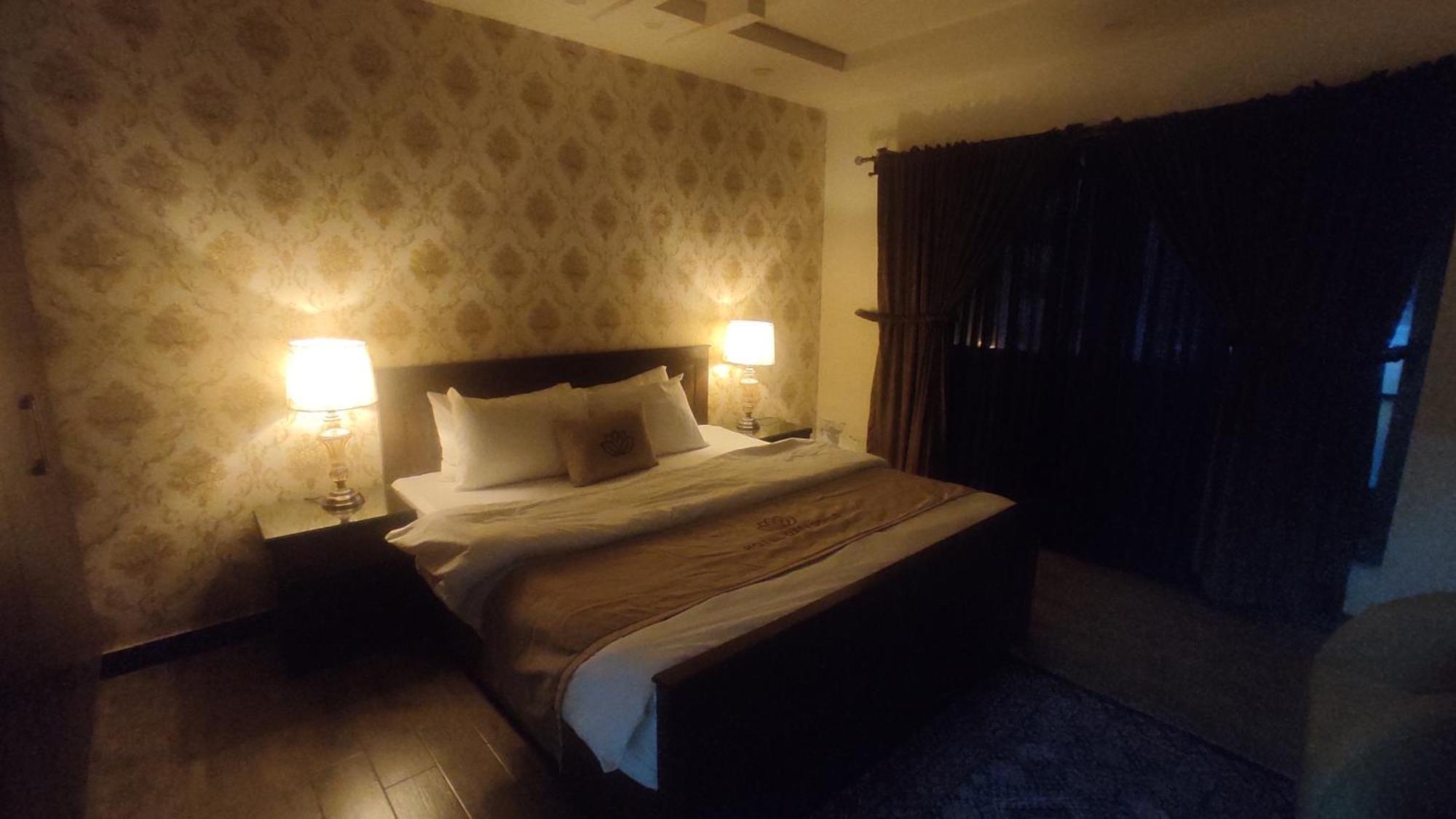 Hotel Daffodils Равалпинди Екстериор снимка