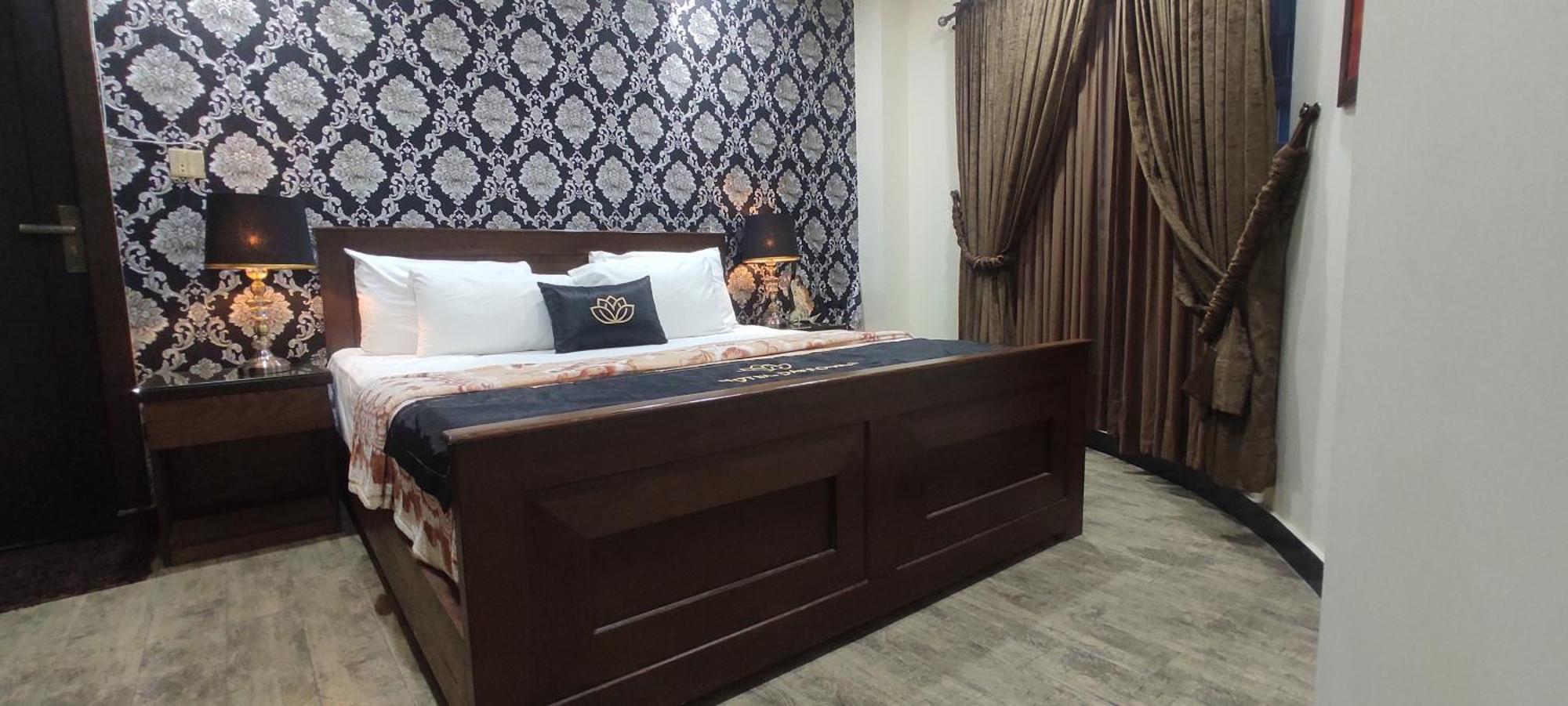 Hotel Daffodils Равалпинди Екстериор снимка